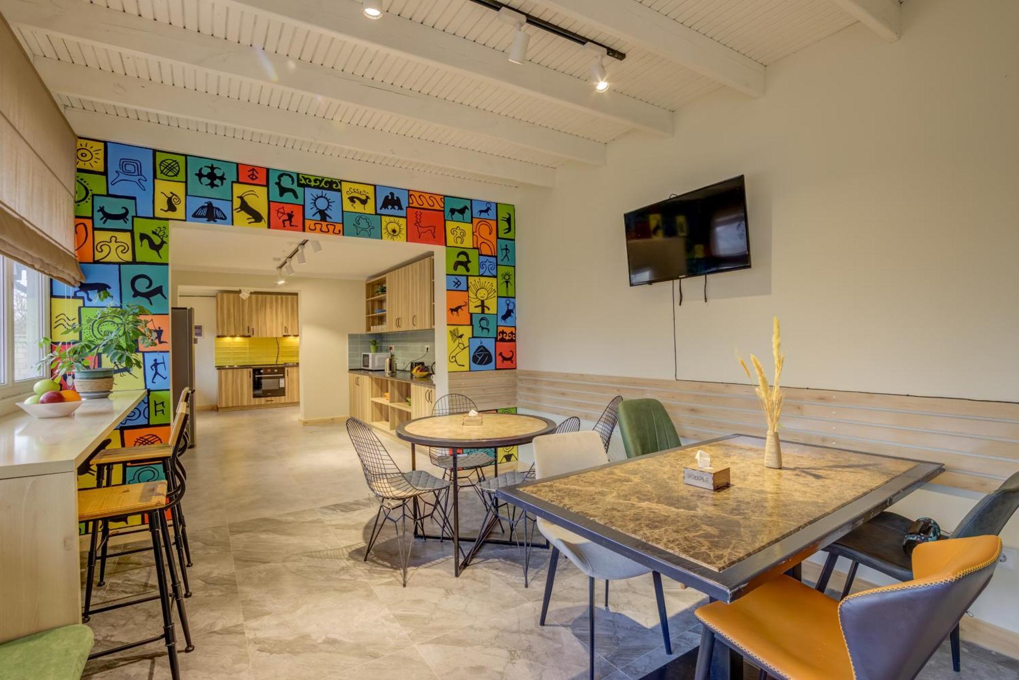 בישקק People Guest House מראה חיצוני תמונה