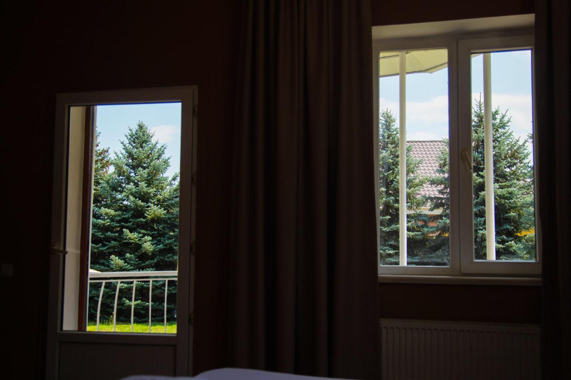 בישקק People Guest House מראה חיצוני תמונה